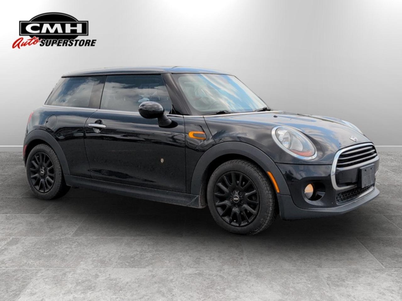 2016 MINI Cooper Hardtop Coupe Photo