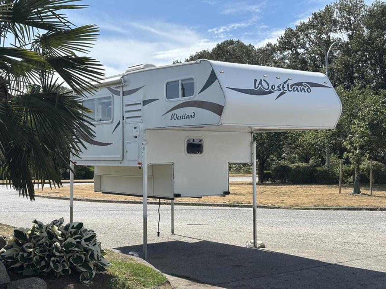 This 2018 Westland Travelaire 80WSL truck camper offers a compact and self-contained camping solution designed to fit compatible pickup trucks. Constructed with laminated, fully insulated walls and a smooth fiberglass exterior, it is built to withstand a variety of weather and travel conditions while providing comfortable accommodations for camping and recreational use.

Inside, the camper features a queen-size bed, 3-burner cooktop with exhaust fan, sink, refrigerator, toilet, and an outdoor shower. Additional amenities include a 12,000 BTU furnace, 6-gallon DSI hot water tank, 30-amp power converter, dual 20 lb propane tanks, and a propane gas detector for added convenience and safety.

Exterior dimensions are approximately 5996 inches wide, 6083 inches high, 97 inches high with jacks installed, and 105180 inches in overall length, depending on measurement points. Finished in white with a beige interior, this Travelaire 80WSL provides a practical and well-equipped truck camper for travel, outdoor adventures, and off-grid camping. This item is currently OFFSITE. You must register an appointment with our office to schedule an offsite viewing. Appointments must be made a minimum of one business day in advance (and as defined by the days that Repo.com is open for business) before your appointment can be scheduled and confirmed. We may, at our own discretion, instead opt to transport smaller items to Repo.coms main yard for viewing purposes.  $19,830.00 plus $375 processing fee, $20,205.00 total payment obligation before taxes.   Listing report, warranty, contract commitment cancellation fee, financing available on approved credit (some limitations and exceptions may apply). All above specifications and information is considered to be accurate but is not guaranteed and no opinion or advice is given as to whether this item should be purchased. We do not allow test drives due to theft, fraud, acts of vandalism and undetectable impaired driving. Instead we provide the following benefits: Complimentary Warranty (with options to extend), Limited Money Back Satisfaction Guarantee on Fully Completed Contracts, Contract Commitment Cancellation, and an Open-Ended Sell-Back Option. Ask seller for details or call 604-522-REPO(7376) to confirm listing availability.