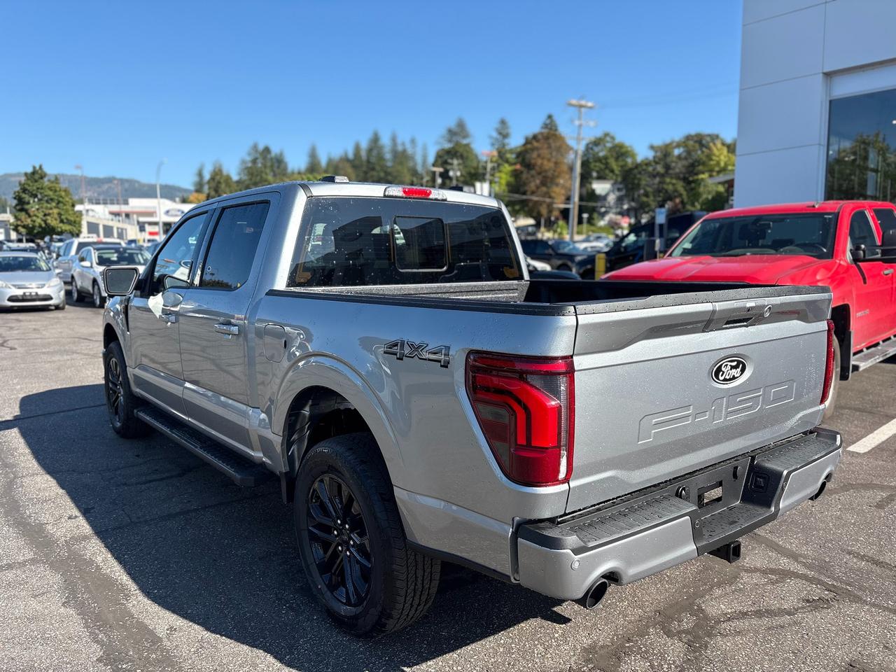 2026 Ford F-150 Lariat Photo2