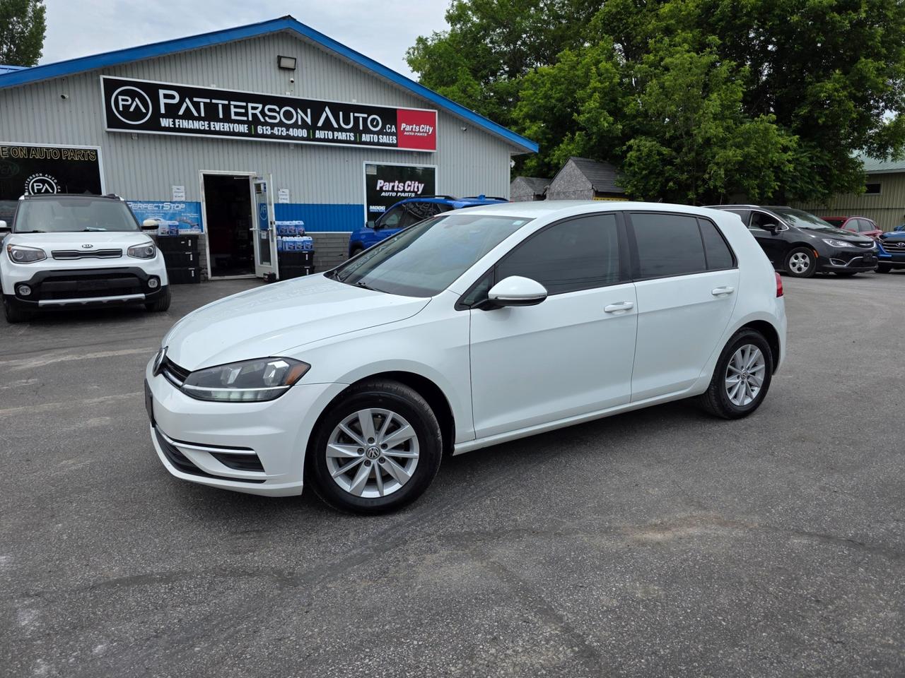 BACK UP CAM - GOOD ON GAS - WE FINANCE Discover the perfect blend of style, performance, and practicality with the 2019 Volkswagen Golf at Patterson Auto Sales. This pre-owned hatchback boasts a responsive 1.8L L4 engine, delivering impressive fuel efficiency without sacrificing power. Enjoy a smooth, agile ride and a spacious, versatile interior designed for your busy lifestyle. Whether youre commuting to work or heading out on a weekend adventure, the 2019 Volkswagen Golf is ready to elevate every drive. Visit us today and experience why this Golf stands out from the crowd.