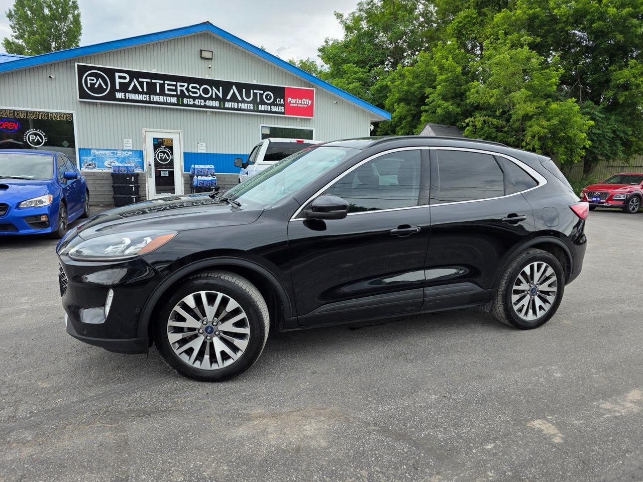 2020 Ford Escape Hybrid TITANIUM AWD - Photo #1