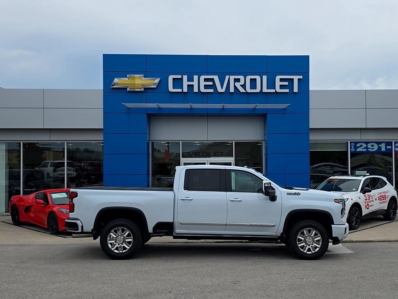 2026 Chevrolet Silverado 2500 HD 4WD Crew Cab Standard Box High Country Photo