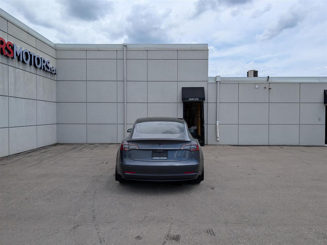 2022 Tesla Model 3 LONG RANGE AWD - DUAL MOTOR Photo