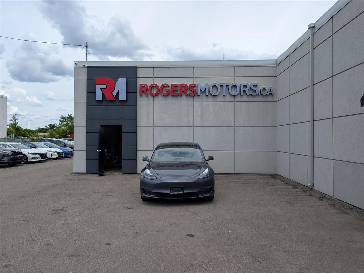 2022 Tesla Model 3 LONG RANGE AWD - DUAL MOTOR Photo