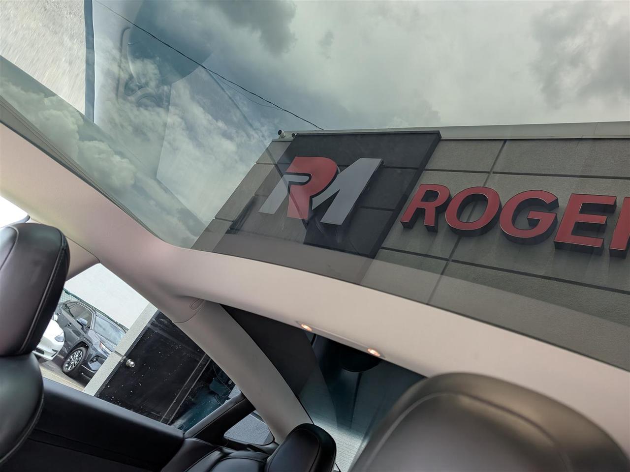 2022 Tesla Model 3 LONG RANGE AWD - DUAL MOTOR Photo