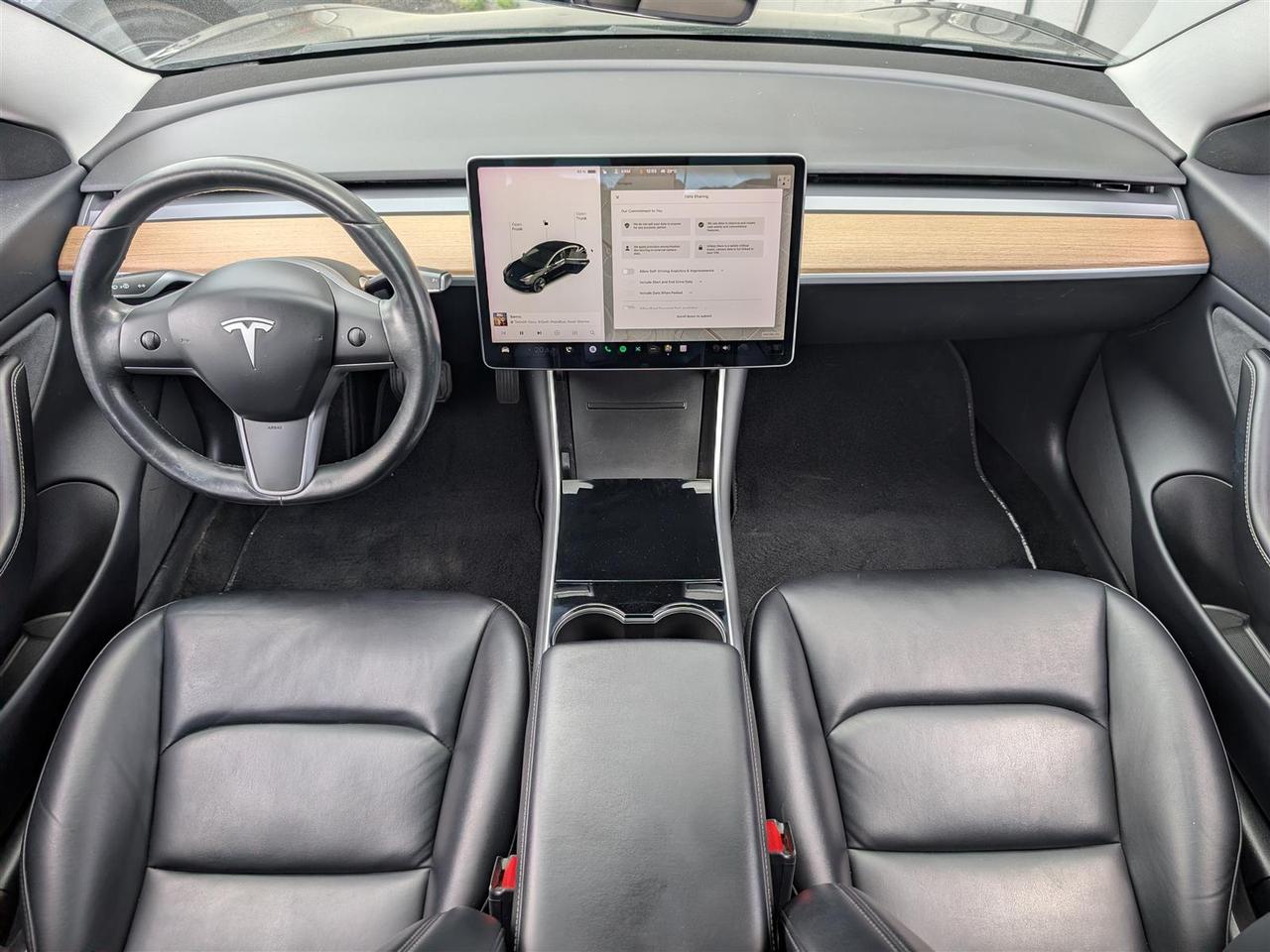 2022 Tesla Model 3 LONG RANGE AWD - DUAL MOTOR Photo