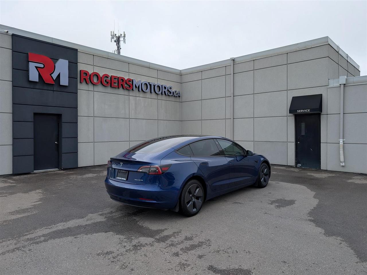 2023 Tesla Model 3 LONG RANGE AWD - DUAL MOTOR Photo
