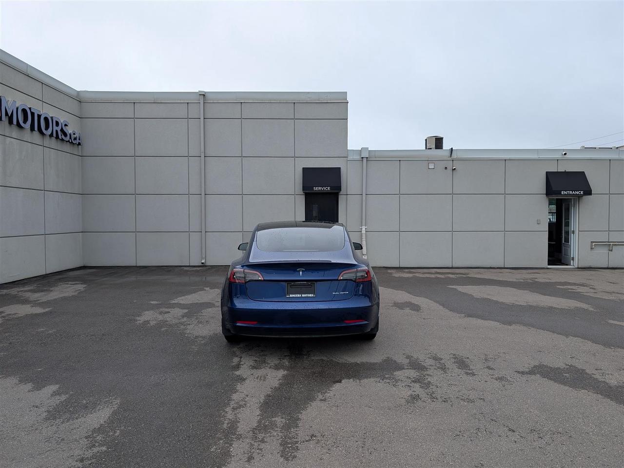 2023 Tesla Model 3 LONG RANGE AWD - DUAL MOTOR Photo