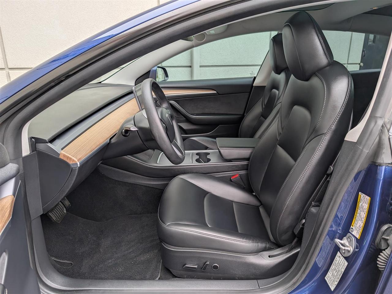2023 Tesla Model 3 LONG RANGE AWD - DUAL MOTOR Photo