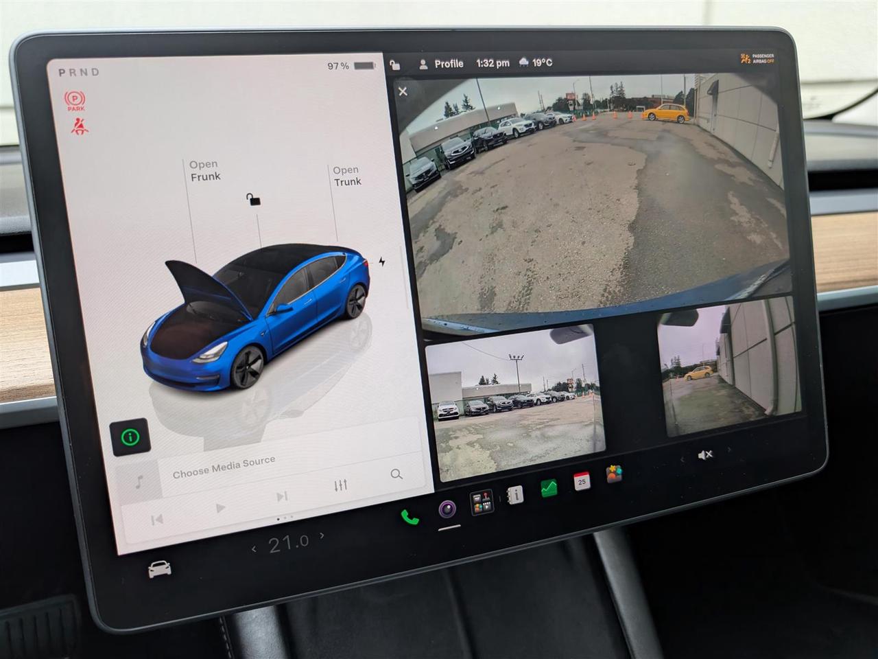 2023 Tesla Model 3 LONG RANGE AWD - DUAL MOTOR Photo