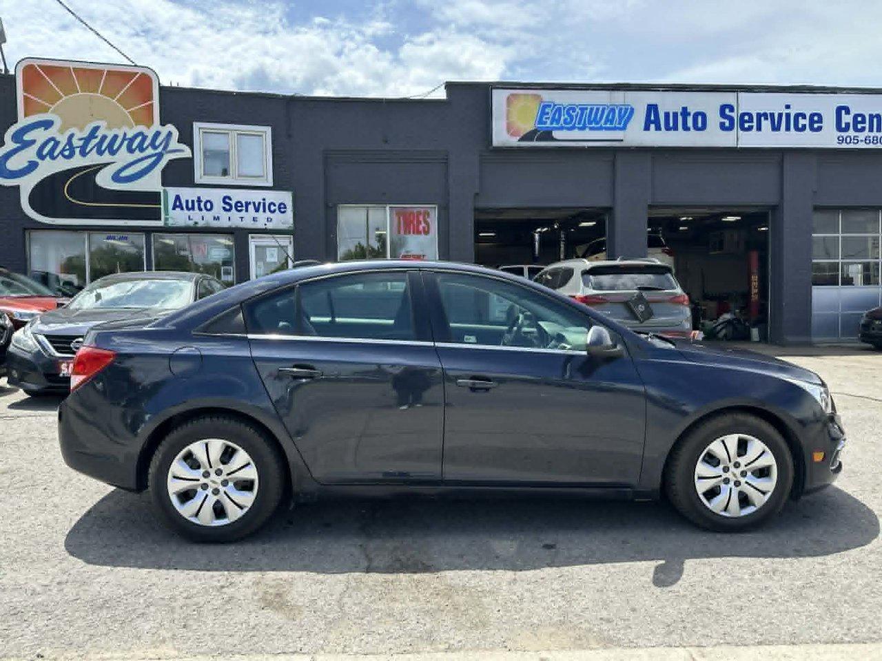 2015 Chevrolet Cruze 1LT Photo