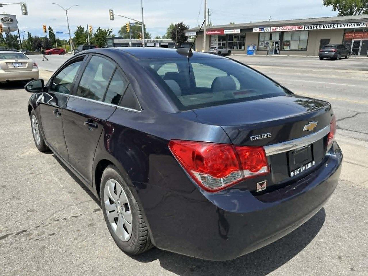2015 Chevrolet Cruze 1LT - Photo #6