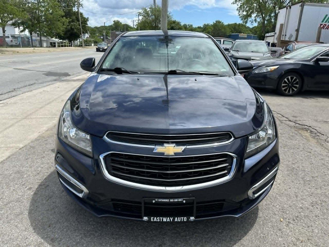 2015 Chevrolet Cruze 1LT - Photo #9
