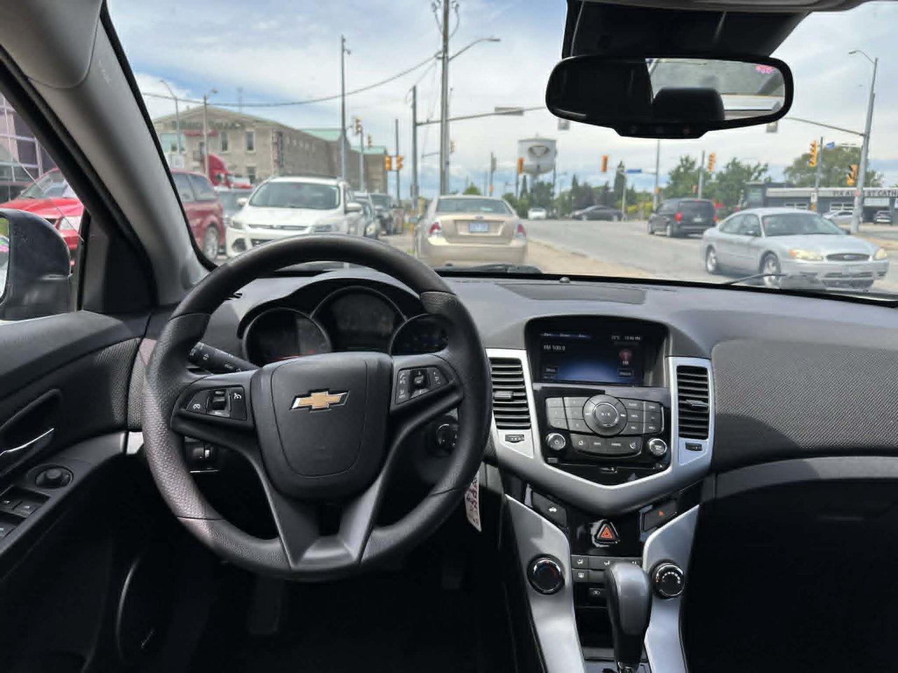 2015 Chevrolet Cruze 1LT - Photo #14
