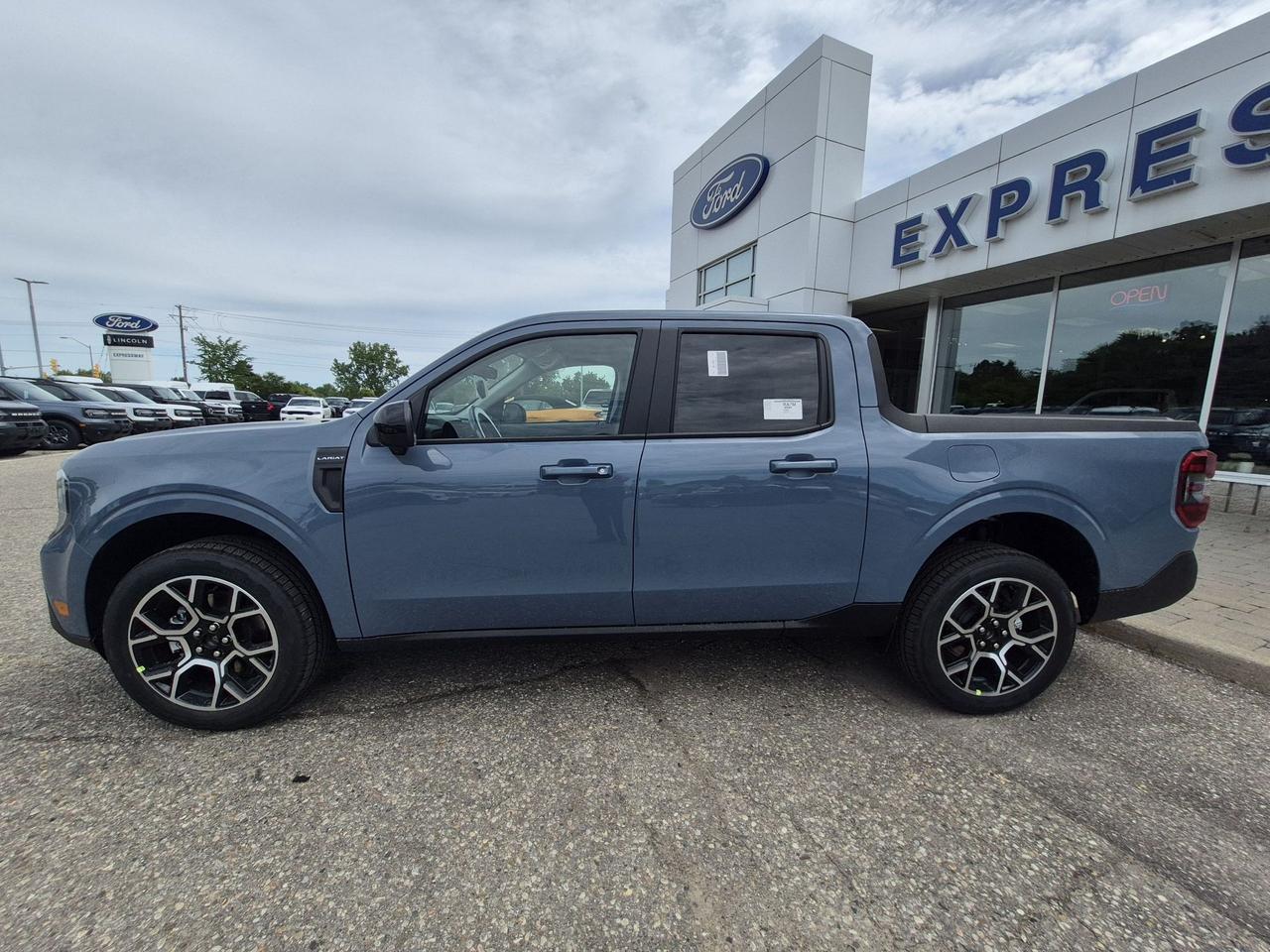2026 Ford Maverick LARIAT, SPRAY IN BEDLINER, PRO TRAILER ASSIST Photo