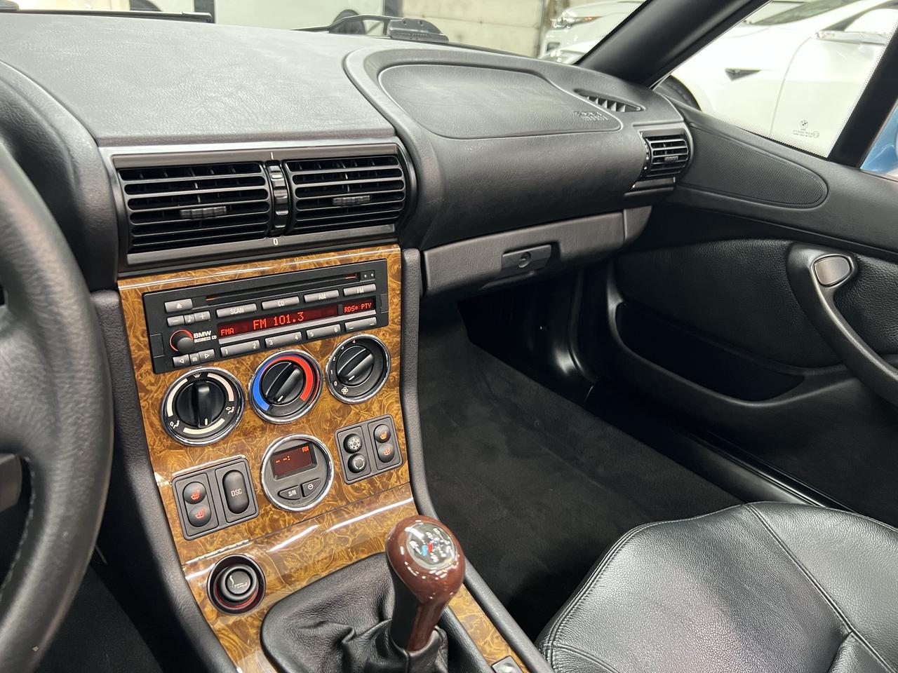 2002 BMW Z3 3.0i M-Sport Photo