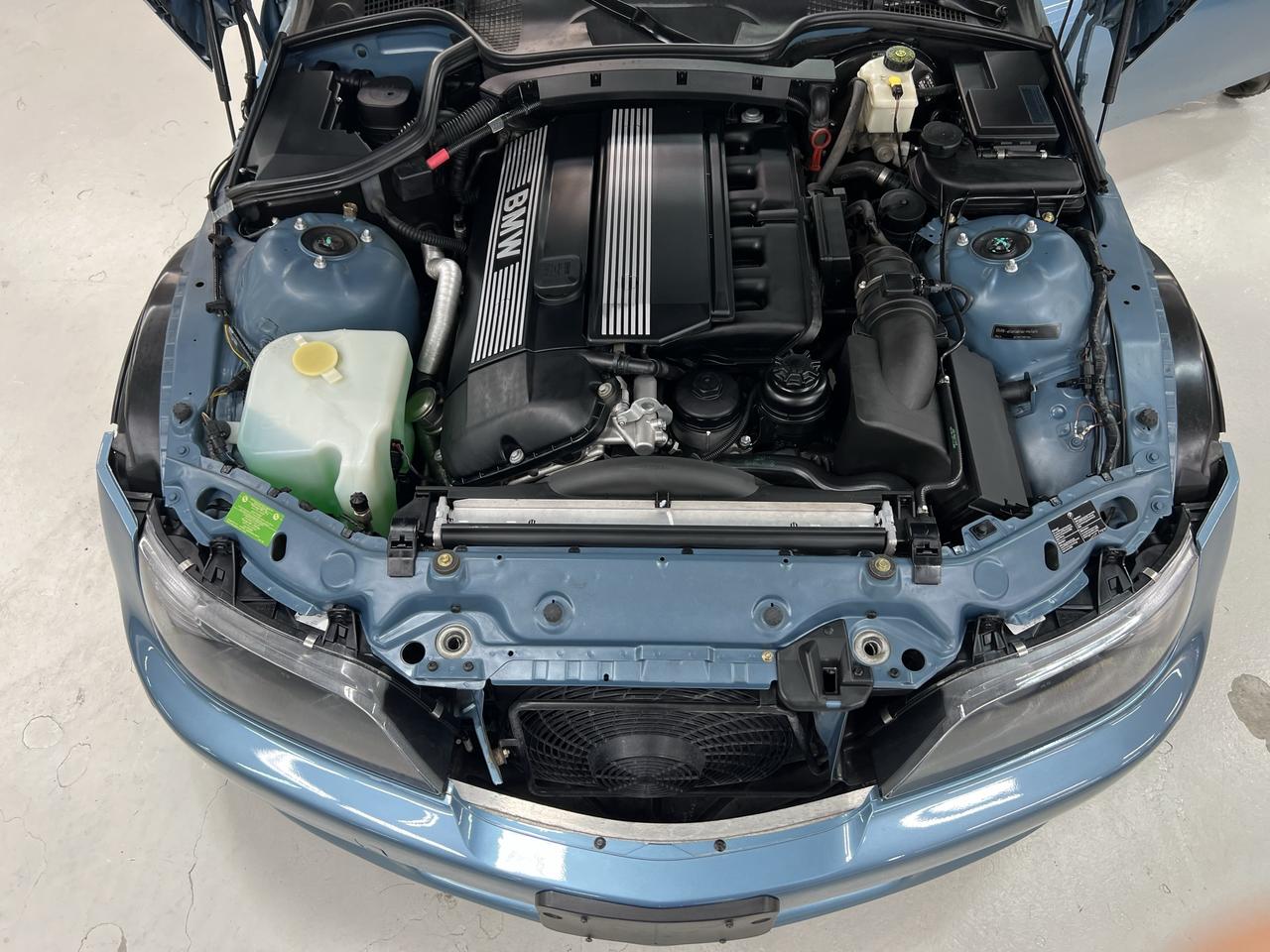 2002 BMW Z3 3.0i M-Sport Photo