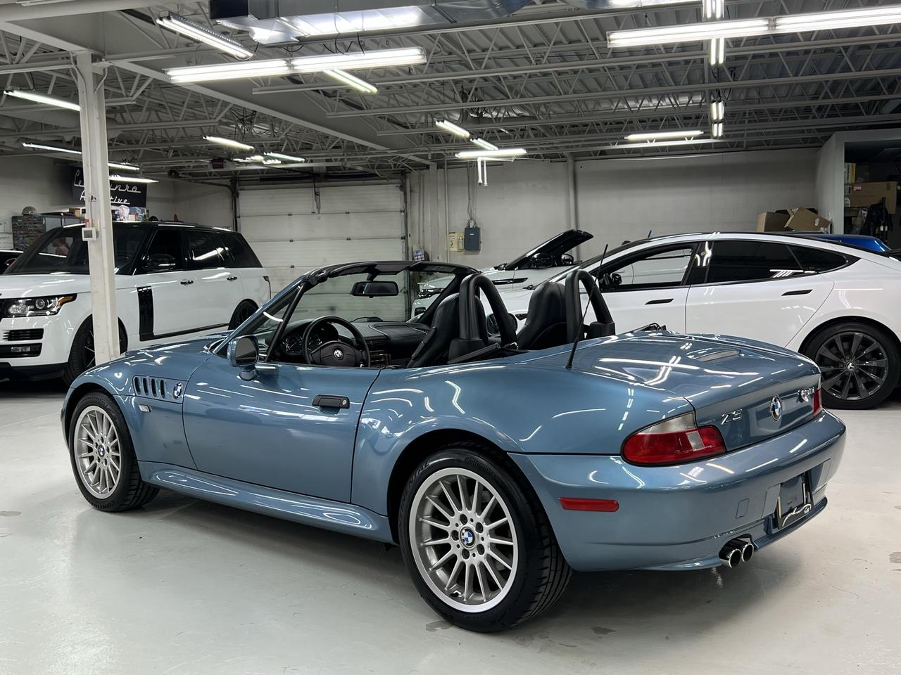 2002 BMW Z3 3.0i M-Sport Photo