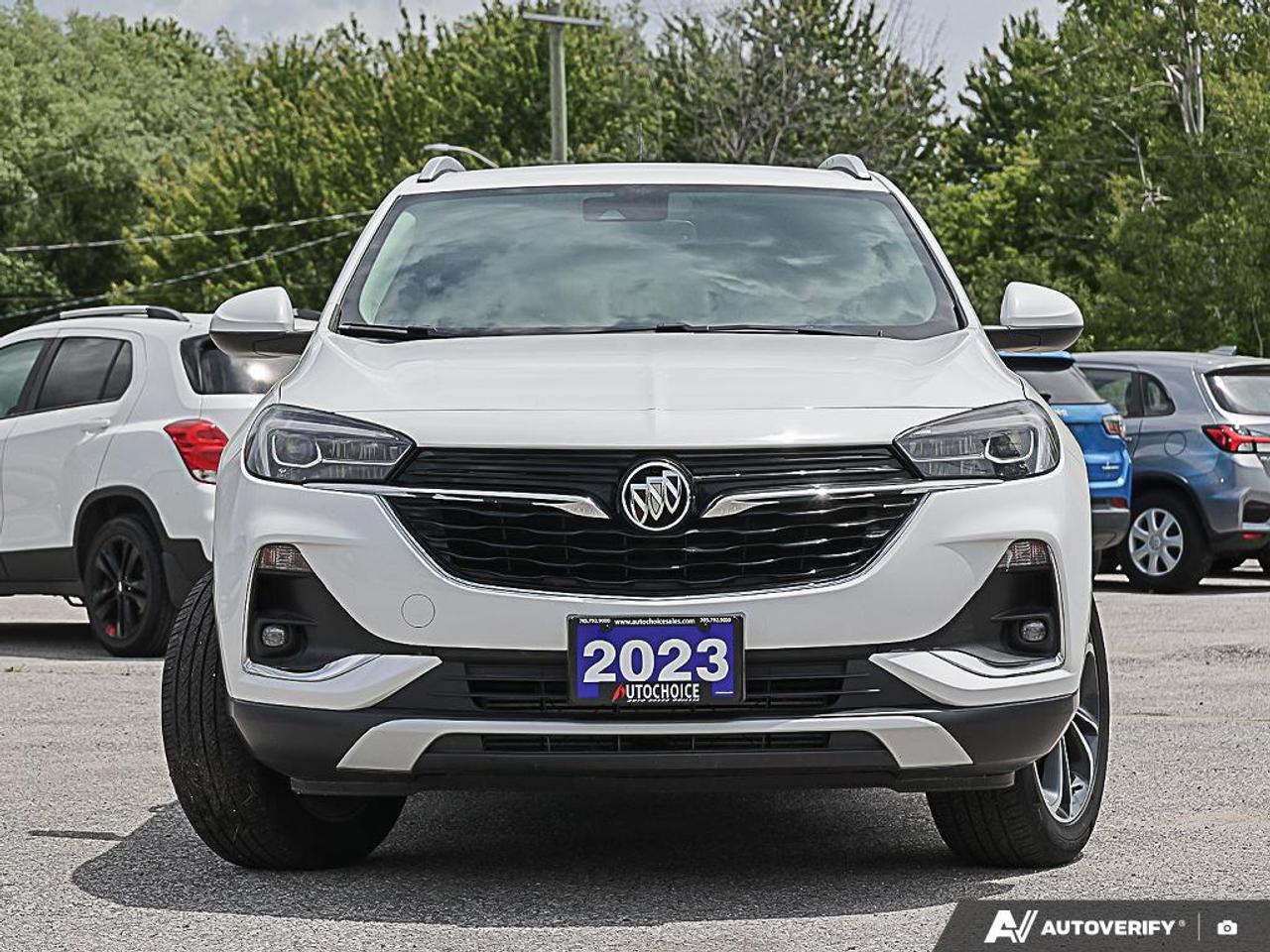 2023 Buick Encore GX Essence, AWD, REMOTE, START, R/V CAM, PWR T/GATE - Photo #2