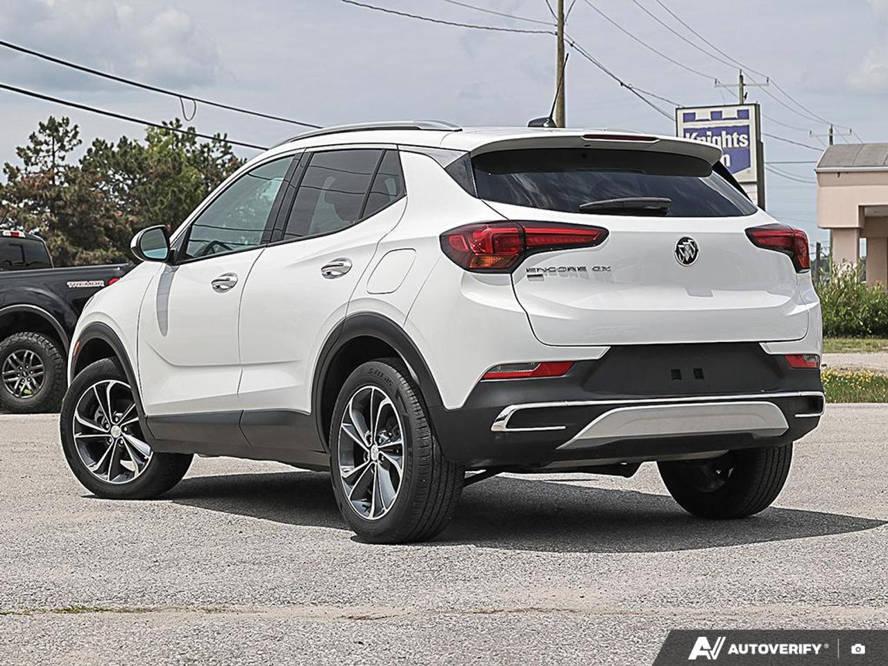 2023 Buick Encore GX Essence, AWD, REMOTE, START, R/V CAM, PWR T/GATE - Photo #4
