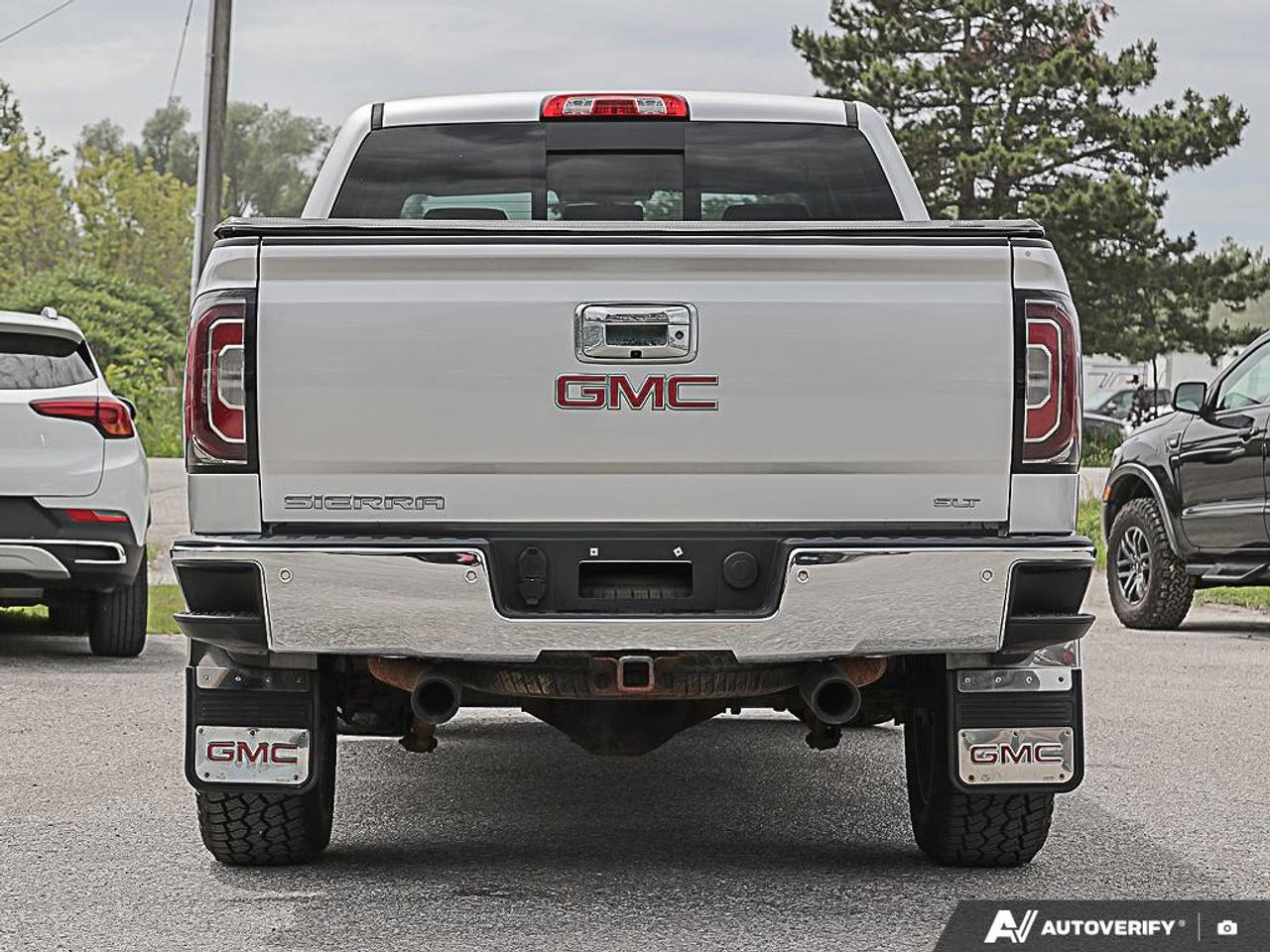 2017 GMC Sierra 1500 4WD Crew Cab 143.5" SLT,LOW KM'S,NAVI,REMOTE START - Photo #5