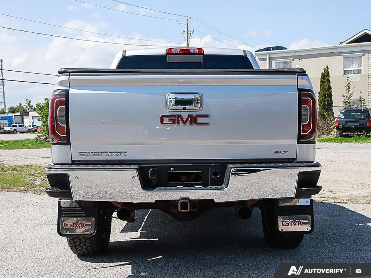 2017 GMC Sierra 1500 4WD Crew Cab 143.5" SLT,LOW KM'S,NAVI,REMOTE START - Photo #5