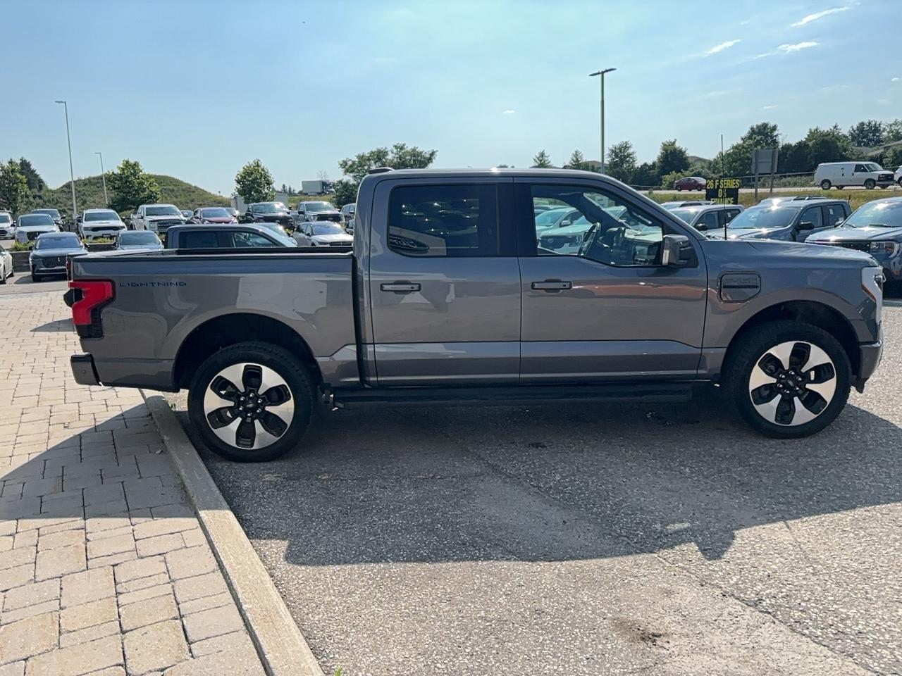2023 Ford F-150 Lightning EXTENDED RANGE! LOADED, OVER $118K NEW!  22" RIMS Photo3