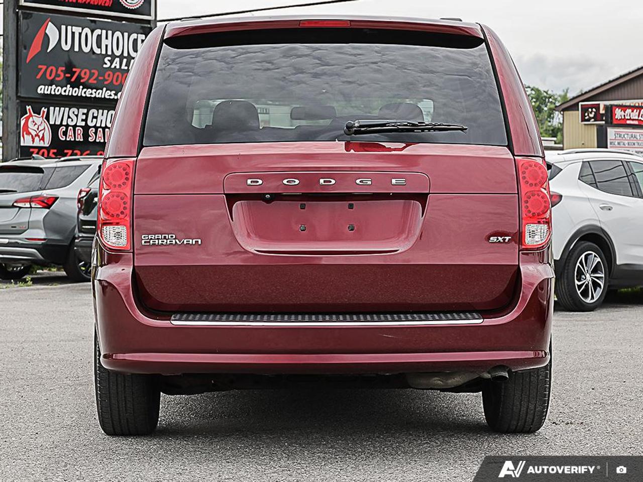 2019 Dodge Grand Caravan SXT, ECON, R/V CAM, FULL STOW-N-GO, 7 PASSENGER - Photo #5