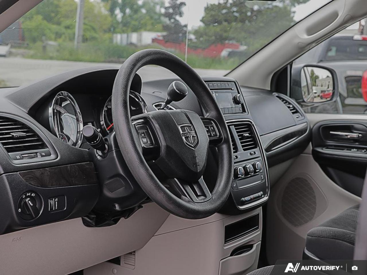 2019 Dodge Grand Caravan SXT, ECON, R/V CAM, FULL STOW-N-GO, 7 PASSENGER - Photo #13