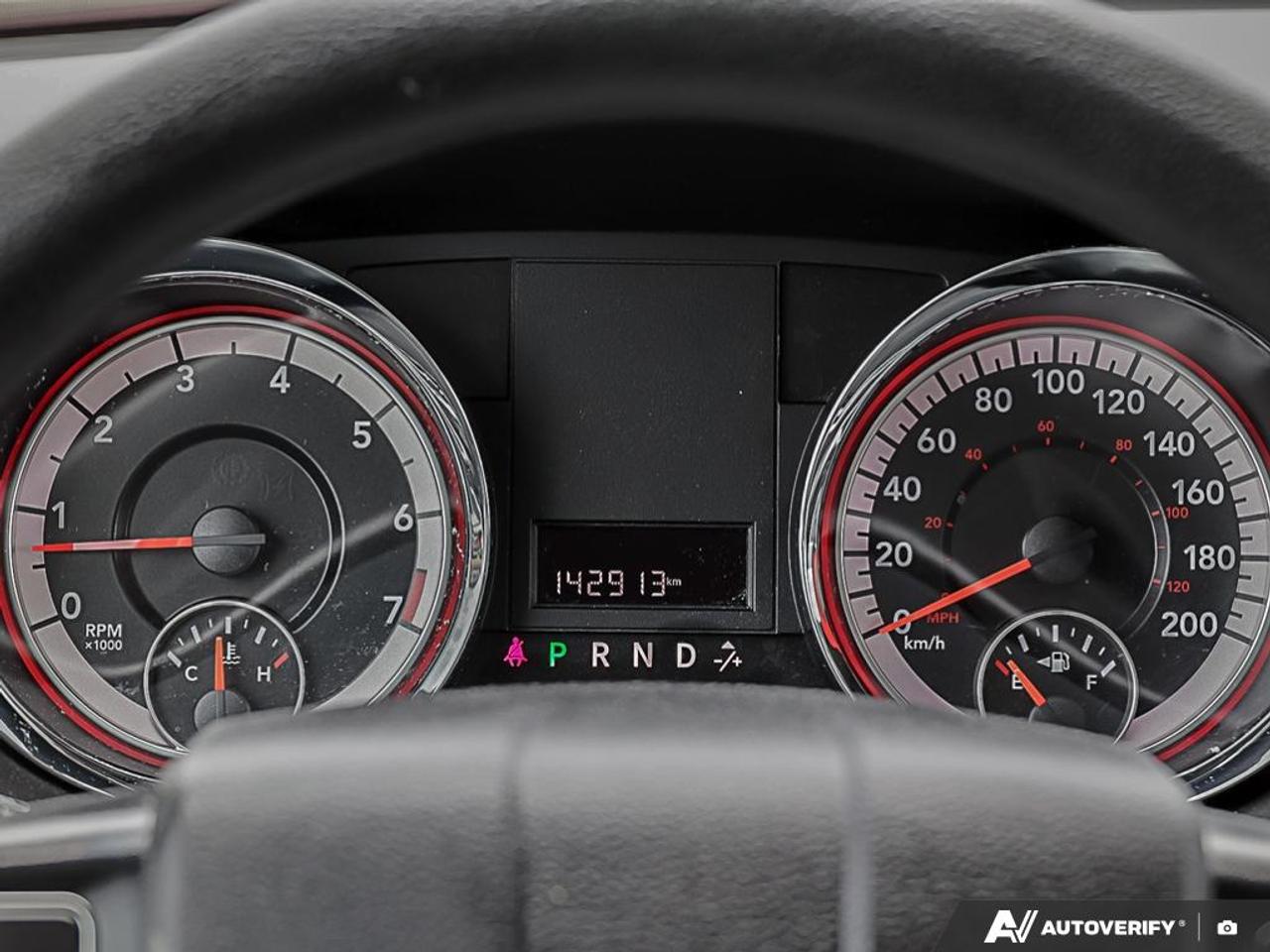 2019 Dodge Grand Caravan SXT, ECON, R/V CAM, FULL STOW-N-GO, 7 PASSENGER - Photo #15
