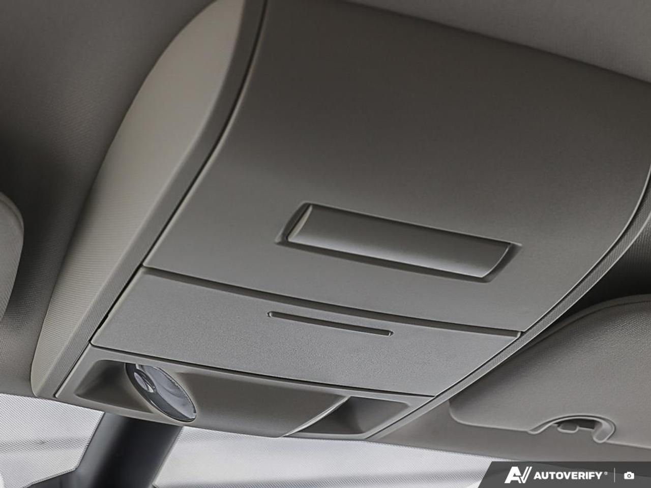 2019 Dodge Grand Caravan SXT, ECON, R/V CAM, FULL STOW-N-GO, 7 PASSENGER - Photo #22