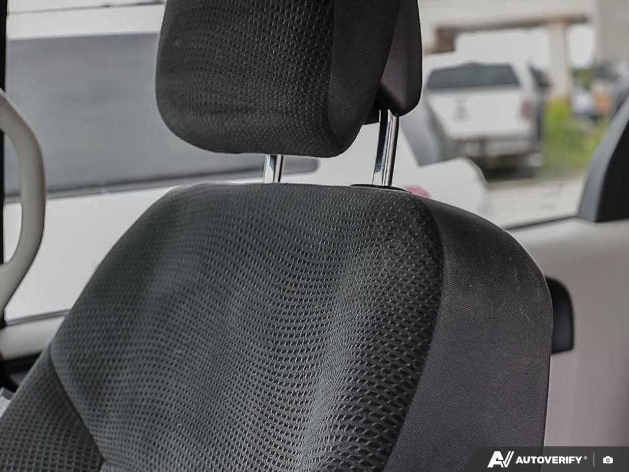 2019 Dodge Grand Caravan SXT, ECON, R/V CAM, FULL STOW-N-GO, 7 PASSENGER - Photo #23