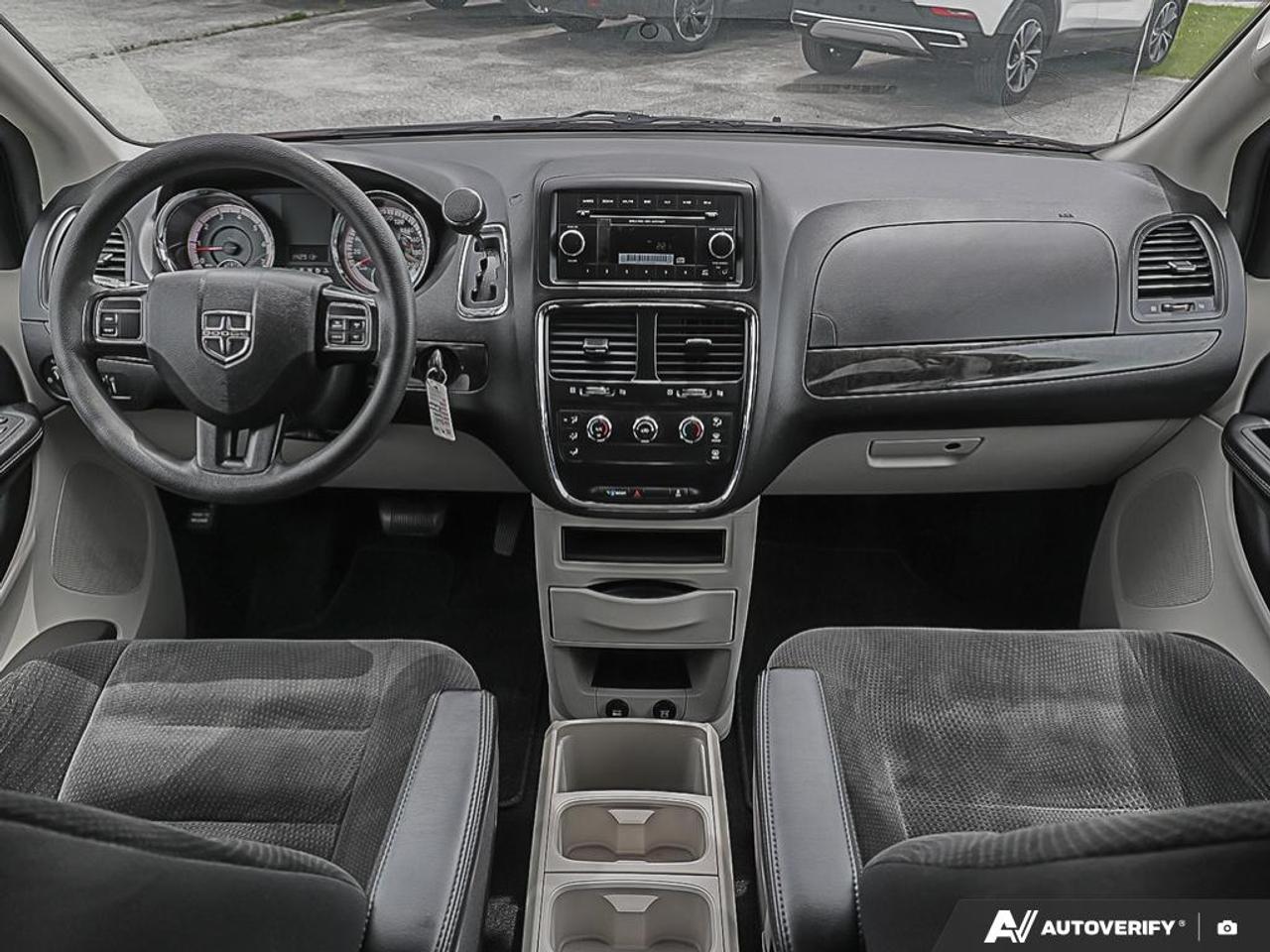 2019 Dodge Grand Caravan SXT, ECON, R/V CAM, FULL STOW-N-GO, 7 PASSENGER Photo
