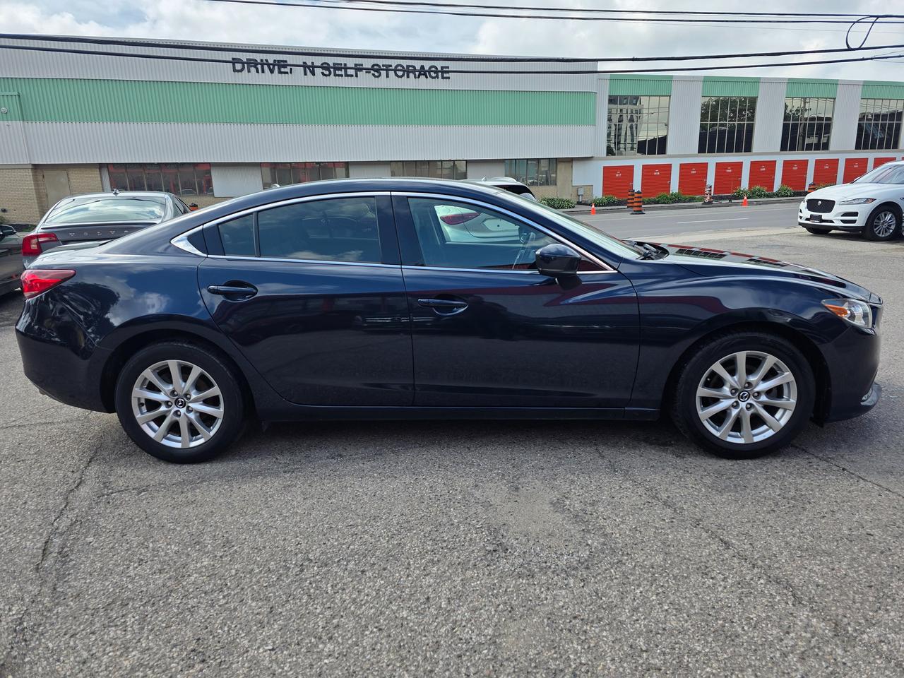 2017 Mazda MAZDA6 GS Photo