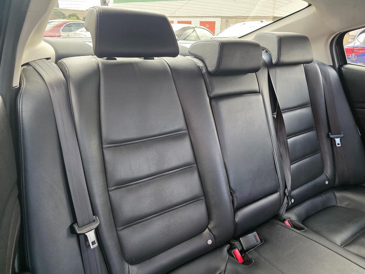 2017 Mazda MAZDA6 GS Photo