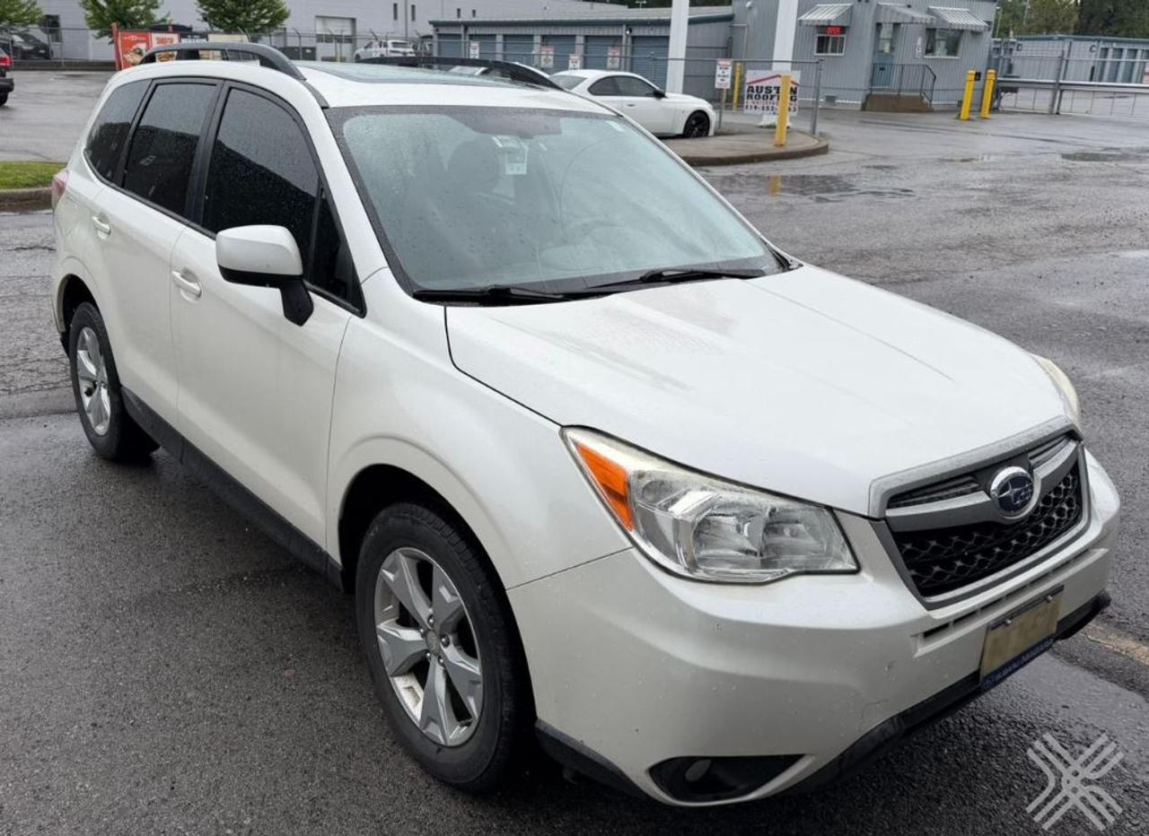 2015 Subaru Forester 5dr Wgn CVT 2.5i Touring AWD Great Value Crossover - Photo #1