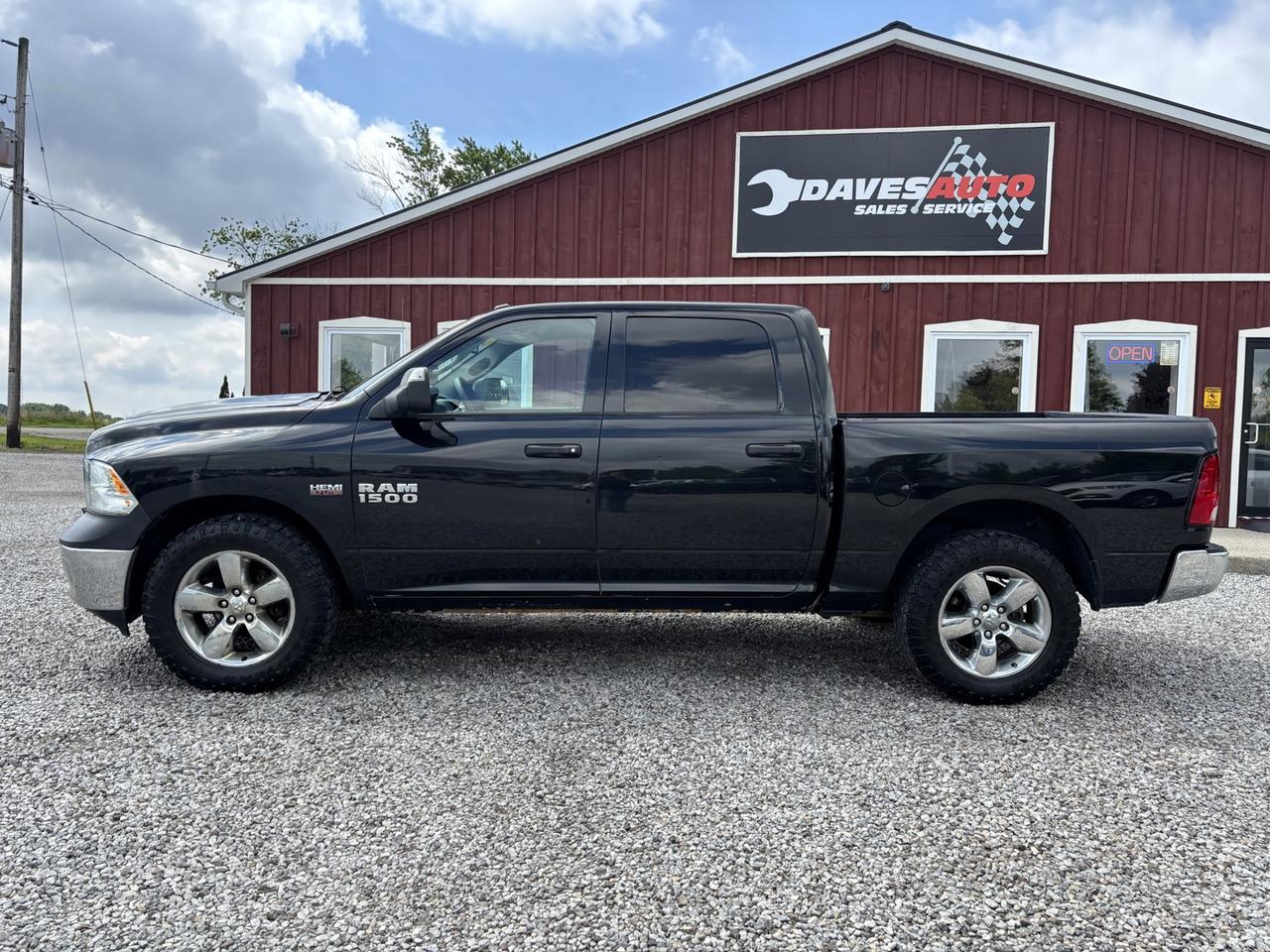 2015 RAM 1500 Tradesman ~44 Service Records~No accidents~ Photo