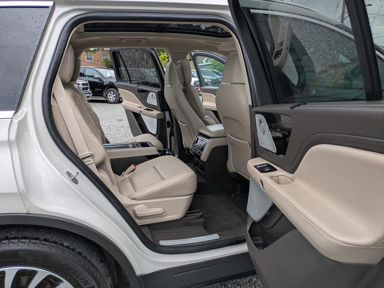 2021 Lincoln Aviator Reserve AWD Photo
