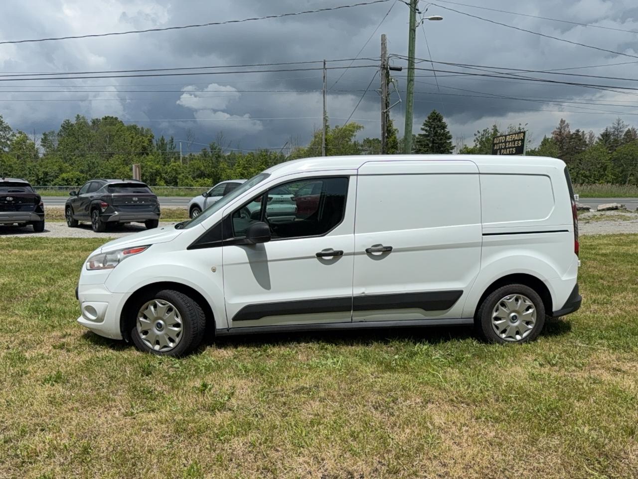 2018 Ford Transit Connect XLT Photo3