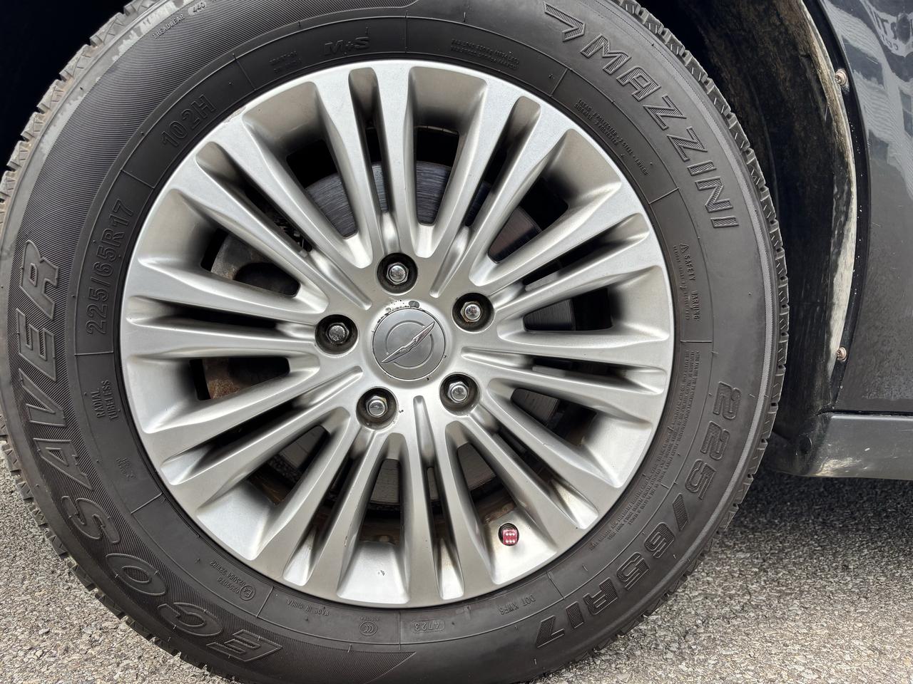 2015 Chrysler Town & Country Touring ** HTD LEATH, BACK CAM ** Photo