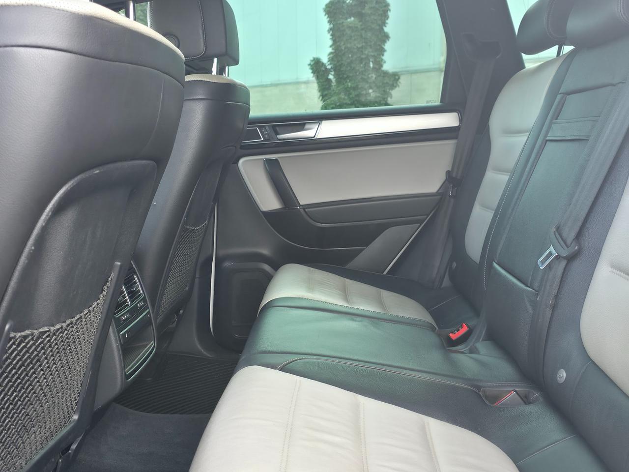 2017 Volkswagen Touareg Wolfsburg Edition *DEALER SERVICED* Photo