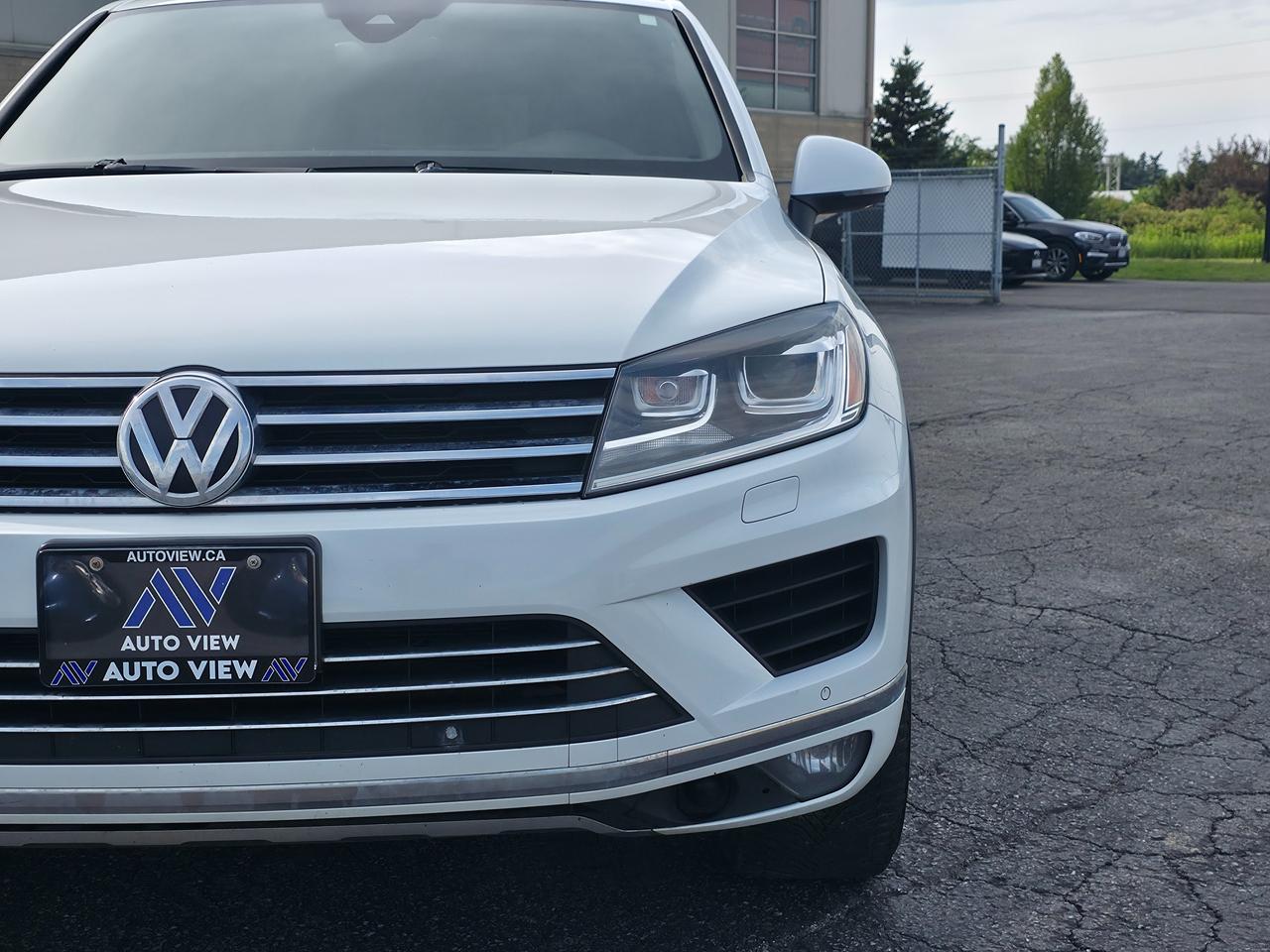 2017 Volkswagen Touareg Wolfsburg Edition *DEALER SERVICED* Photo