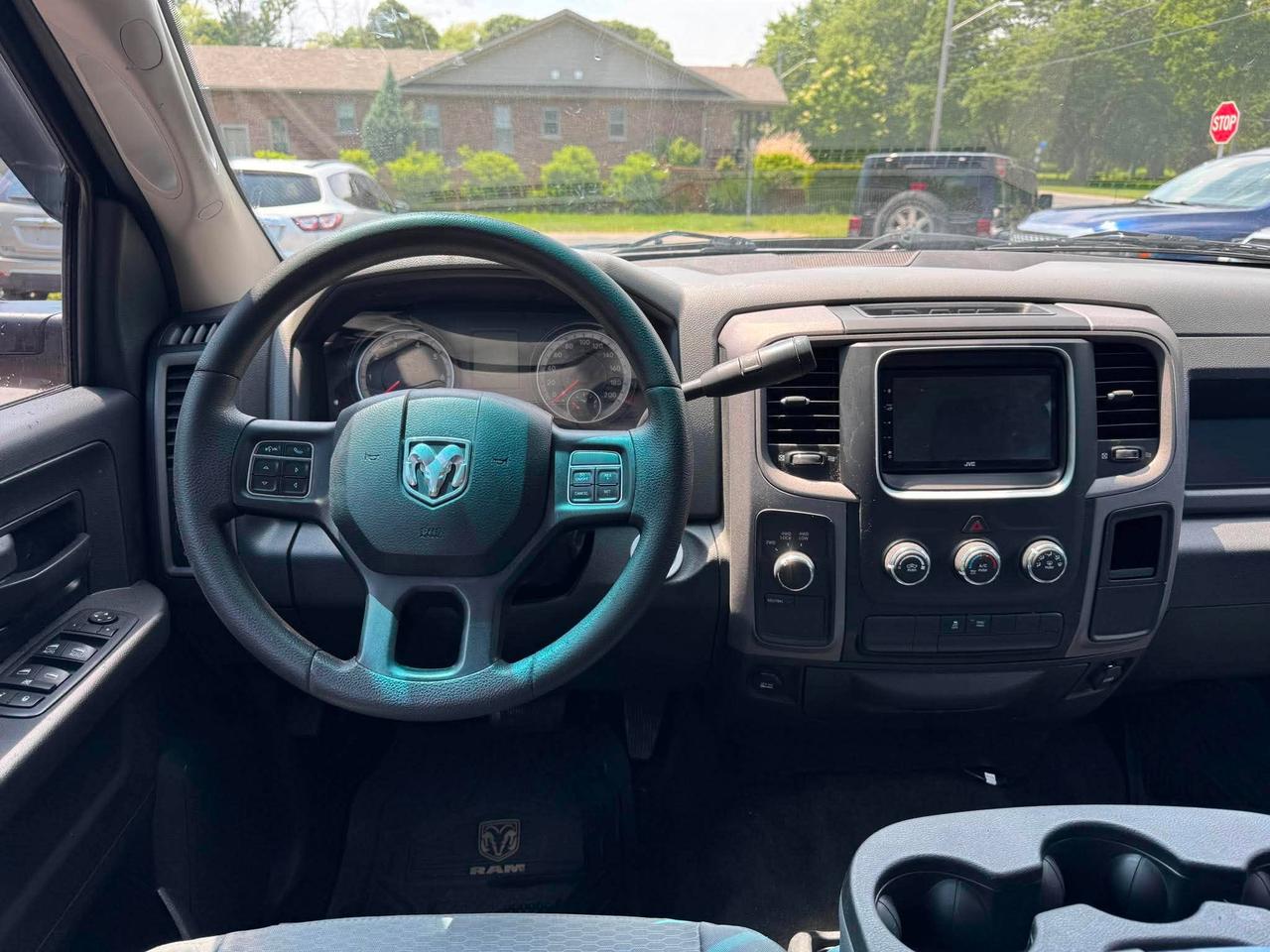 2017 RAM 1500 4WD Crew Cab 140.5" Express *Ltd Avail* Photo