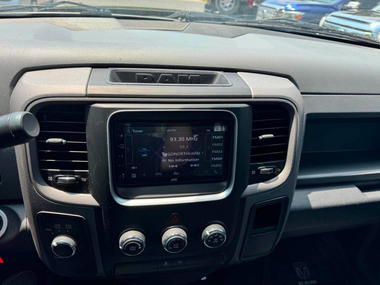 2017 RAM 1500 4WD Crew Cab 140.5" Express *Ltd Avail* Photo