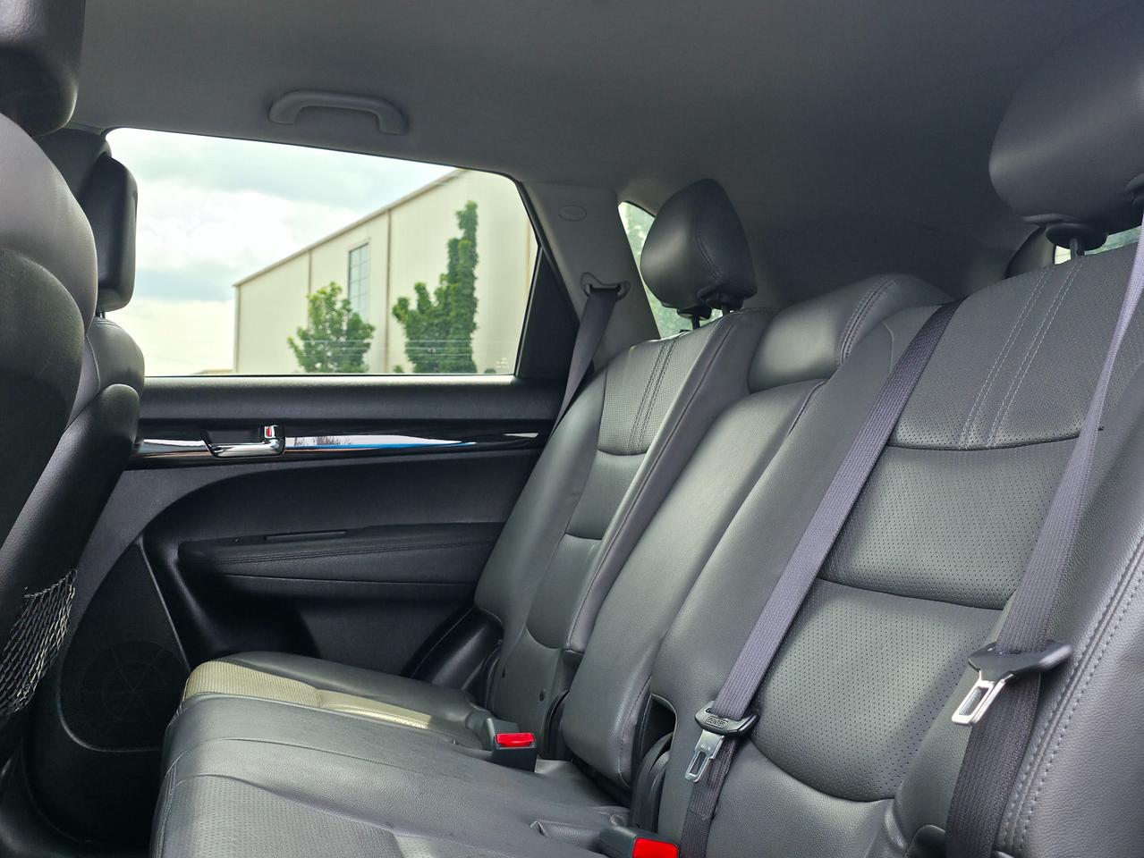 2012 Kia Sorento FWD 4dr I4 GDI Auto LX *GREAT MID-SIZED SUV* Photo
