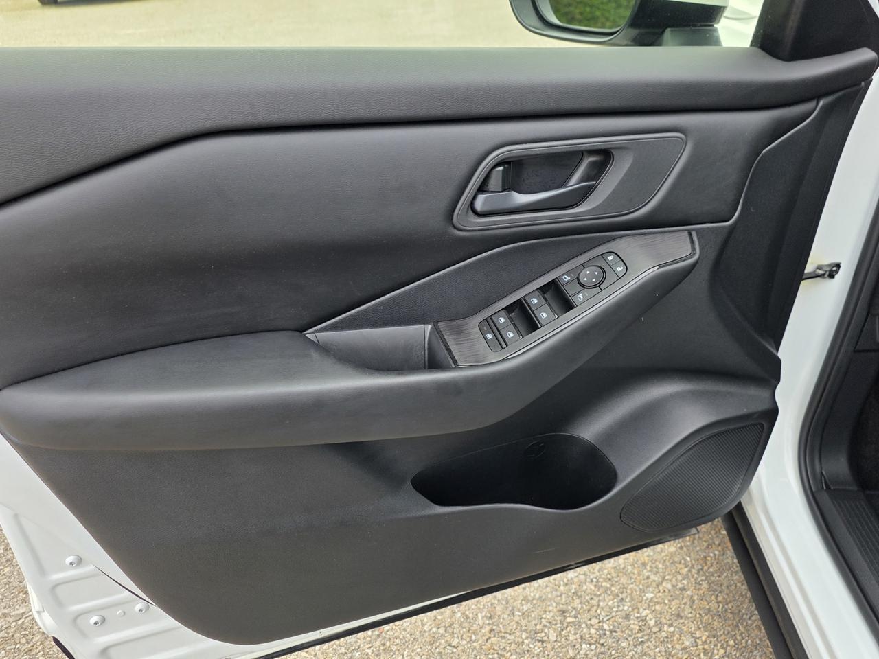 2024 Nissan Rogue S AWD Photo