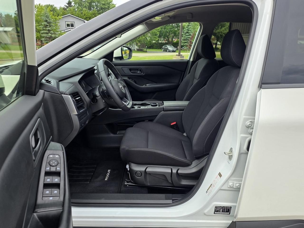 2024 Nissan Rogue S AWD Photo