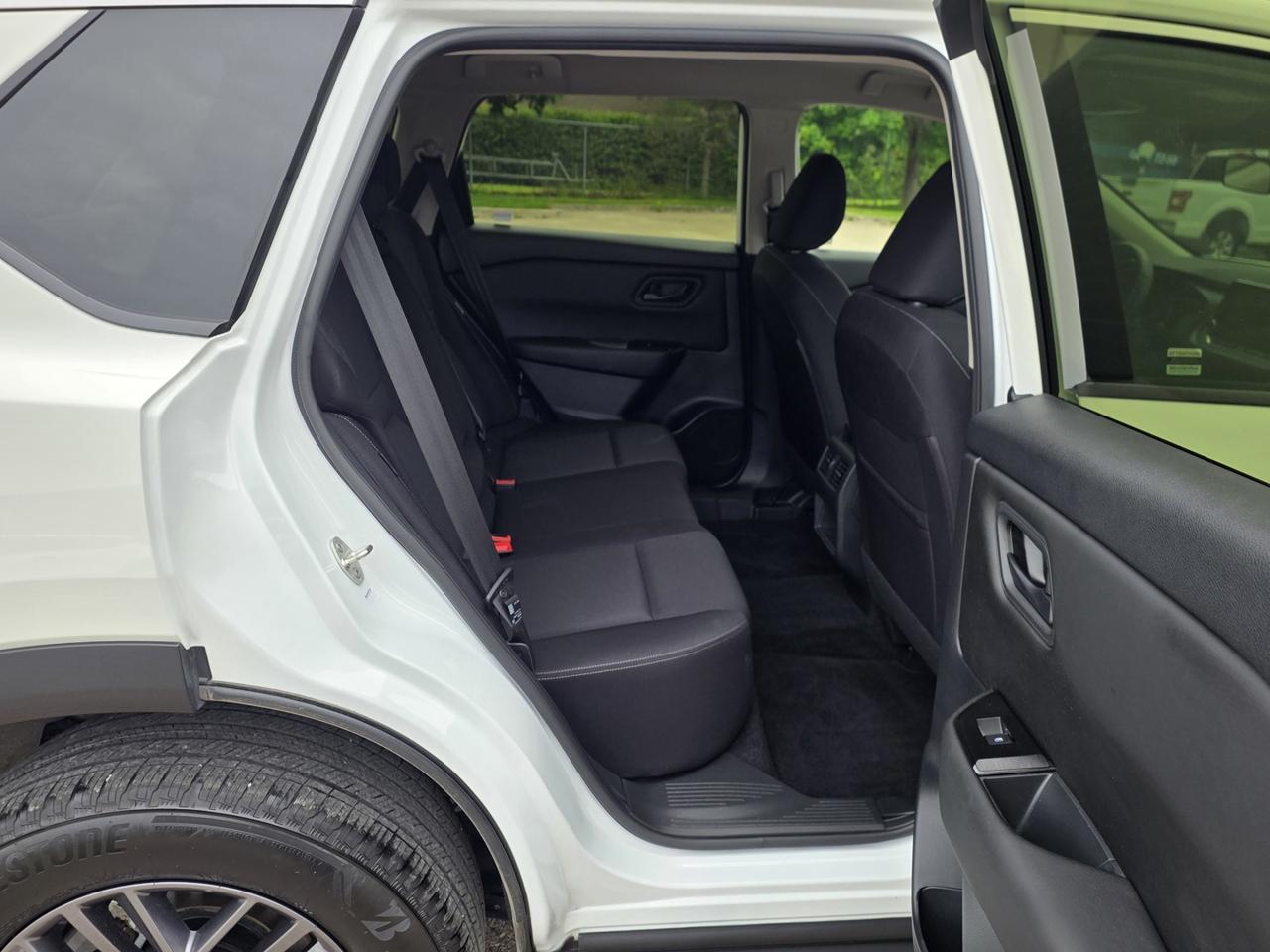 2024 Nissan Rogue S AWD Photo