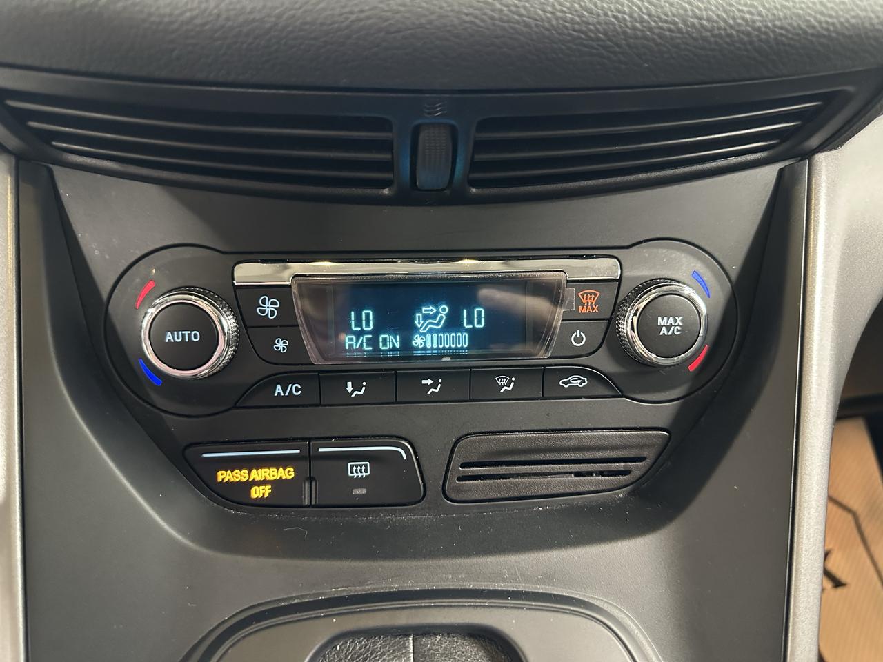 2016 Ford Escape 4WD 4dr SE Photo38