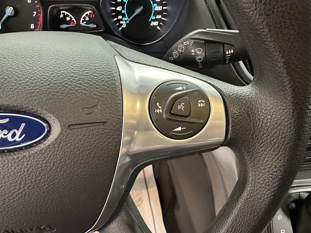 2016 Ford Escape 4WD 4dr SE Photo36